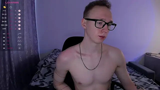 Alex silents online show from 03-11-25, 01:12