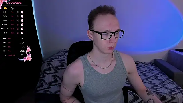 Alex silents online show from 09-18-25, 01:02