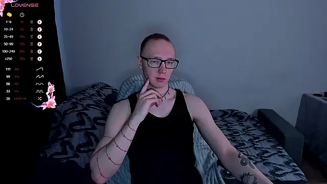 Snapshot of Alex_silents chatting on 02-02-26, 12:04 Alex silents online show from 02-02-26, 12:04