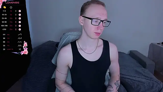 Snapshot of Alex_silents chatting on 03-02-26, 02:58 Alex silents online show from 03-02-26, 02:58