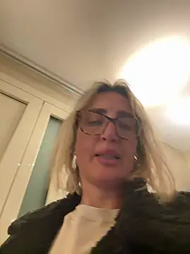 casalinga88 online show from 03-21-25, 05:56