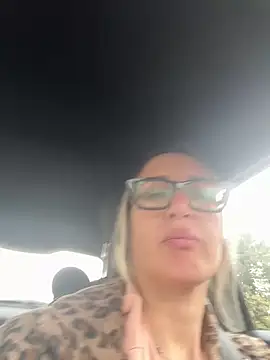 casalinga88 online show from 11-16-25, 11:49