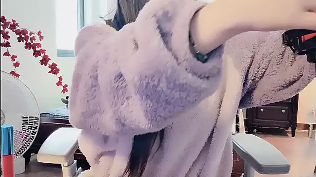 Berrysweet 68 online show from 02-10-26, 03:43