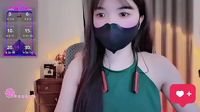Berrysweet 68 online show from 05-31-26, 08:21