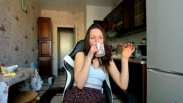 Snapshot of Adela_Vetta chatting on 02-27-25, 11:10 Adela Vetta online show from 02-27-25, 11:10