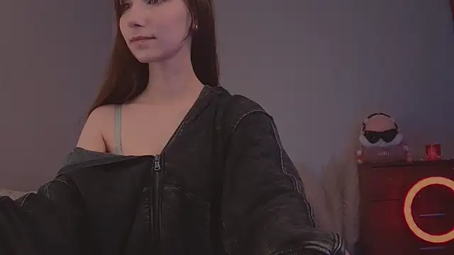 lezyliza online show from 04-19-26, 04:56