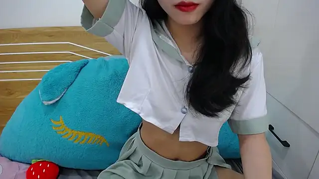 Amila-xoxo online show from 10-04-25, 01:03