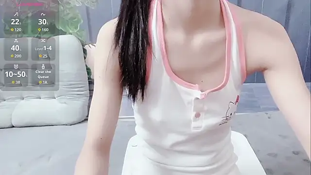 Snapshot of Sarah-ery chatting on 09-13-25, 01:16 Sarah-ery online show from 09-13-25, 01:16