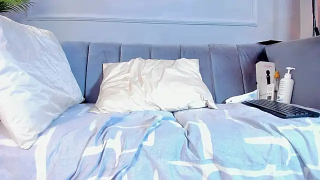 Amykord online show from 02-22-25, 05:46