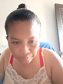 Snapshot of Fon_Bigboobs chatting on 02-06-26, 09:45 Fon Bigboobs online show from 02-06-26, 09:45