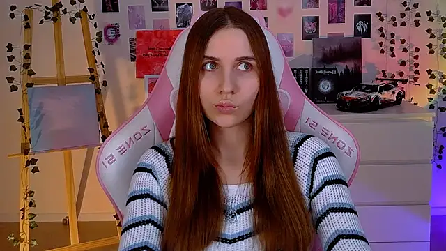 AliceCharmy online show from 02-12-25, 04:44