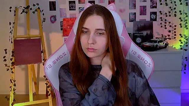 AliceCharmy online show from 02-24-25, 03:31