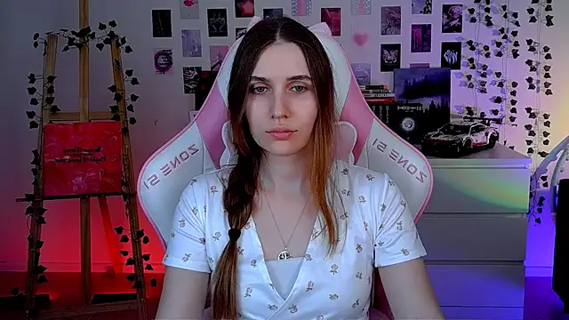 AliceCharmy online show from 09-09-25, 02:05