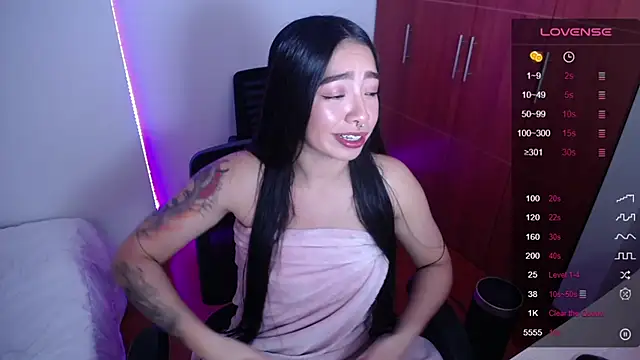 megan bluee23 online show from 02-19-25, 03:16