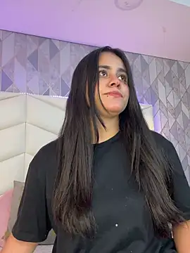 Snapshot of Brenda_Garcia chatting on 03-17-25, 09:13 Brenda Garcia online show from 03-17-25, 09:13