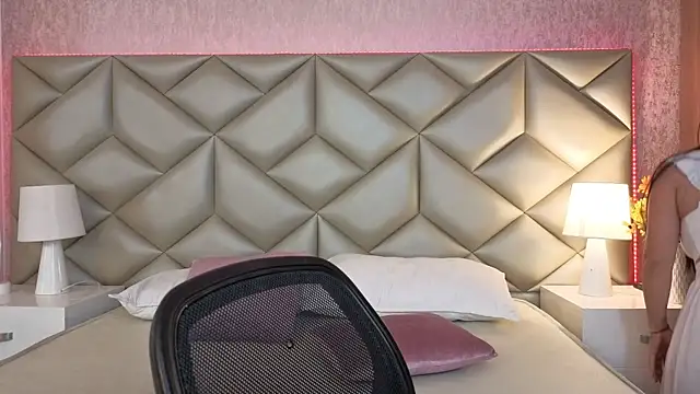 Snapshot of Brenda_Garcia chatting on 09-11-25, 07:58 Brenda Garcia online show from 09-11-25, 07:58