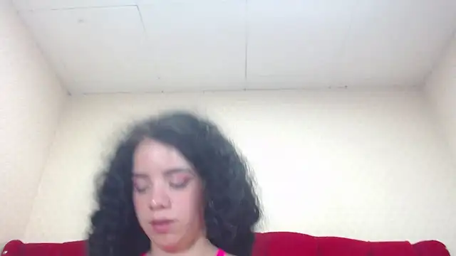 Snapshot of EmmaCowperr chatting on 02-03-25, 05:56 EmmaCowperr online show from 02-03-25, 05:56