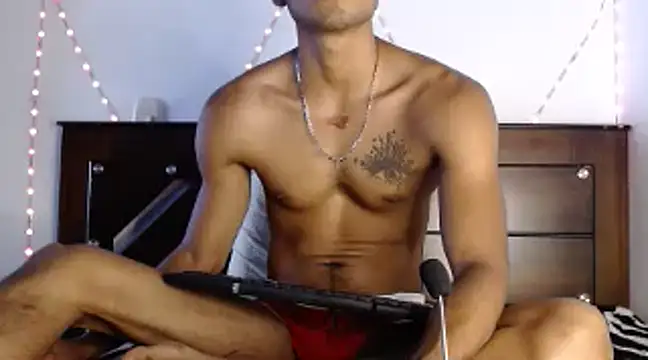 Snapshot of DanteSantoro chatting on 12-07-24, 07:21 DanteSantoro online show from 12-07-24, 07:21