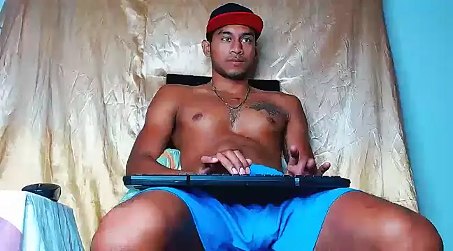 Snapshot of DanteSantoro chatting on 01-24-25, 12:20 DanteSantoro online show from 01-24-25, 12:20