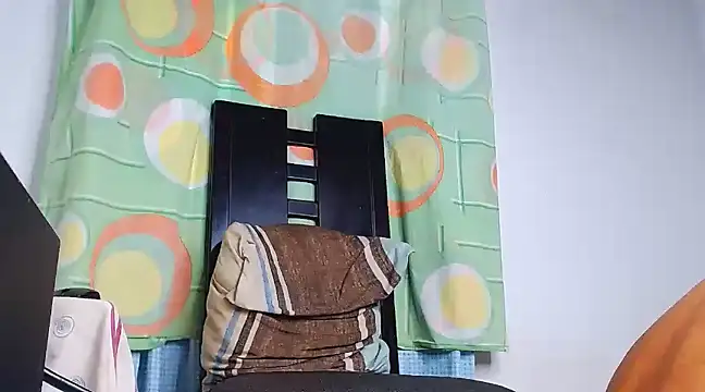 Snapshot of DanteSantoro chatting on 02-05-25, 01:11 DanteSantoro online show from 02-05-25, 01:11