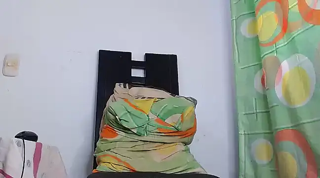 Snapshot of DanteSantoro chatting on 03-10-25, 02:37 DanteSantoro online show from 03-10-25, 02:37