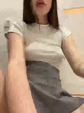 Snapshot of littlebitchess chatting on 01-15-25, 02:06 littlebitchess online show from 01-15-25, 02:06