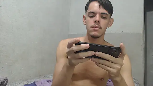 MicaelRian69 online show from 04-29-26, 09:21