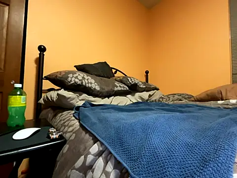 mouser21212 online show from 09-11-25, 10:21