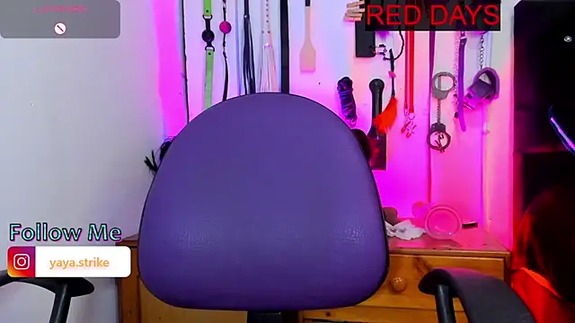 LucyStrike  online show from 01-05-26, 11:19