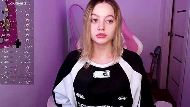 Snapshot of n0_nude chatting on 01-14-25, 09:09 n0 nude online show from 01-14-25, 09:09