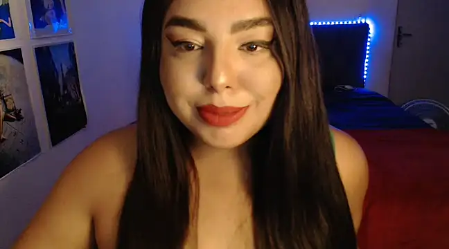 Snapshot of Internacionalist7 chatting on 01-27-25, 09:55 Internacionalist7 online show from 01-27-25, 09:55