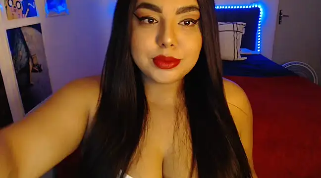 Snapshot of Internacionalist7 chatting on 02-24-25, 10:58 Internacionalist7 online show from 02-24-25, 10:58