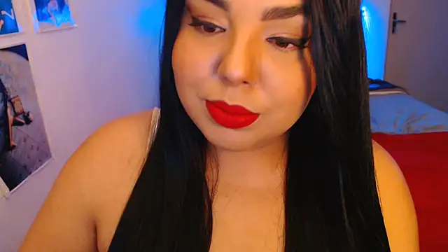 Snapshot of Internacionalist7 chatting on 09-08-25, 10:20 Internacionalist7 online show from 09-08-25, 10:20