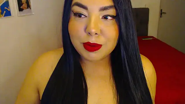 Snapshot of Internacionalist7 chatting on 10-26-25, 11:09 Internacionalist7 online show from 10-26-25, 11:09