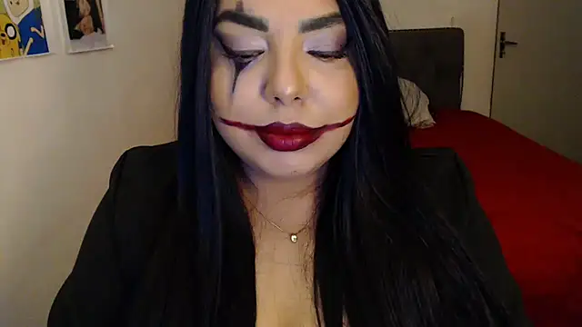 Snapshot of Internacionalist7 chatting on 11-01-25, 01:29 Internacionalist7 online show from 11-01-25, 01:29