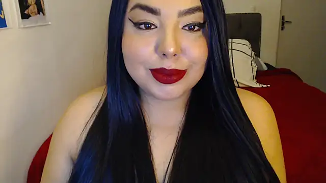 Snapshot of Internacionalist7 chatting on 11-05-25, 02:50 Internacionalist7 online show from 11-05-25, 02:50