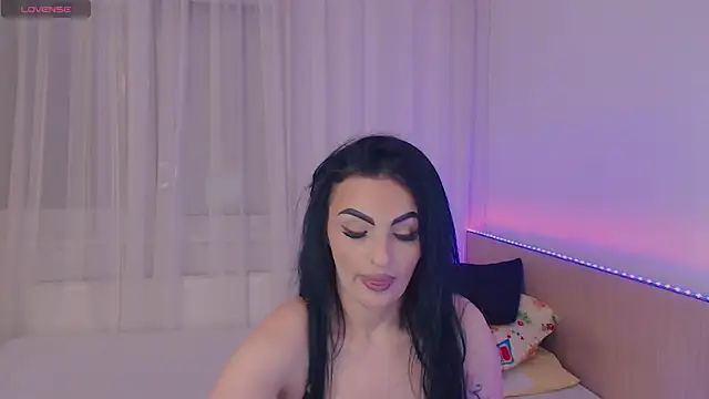 Snapshot of jesselines_ chatting on 05-17-26, 04:14 jesselines online show from 05-17-26, 04:14