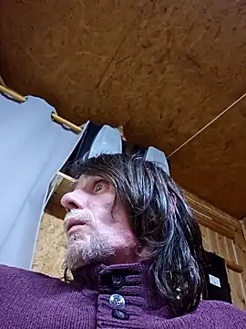 Snapshot of daiwantu chatting on 03-05-26, 01:23 daiwantu online show from 03-05-26, 01:23