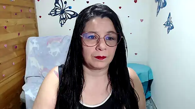 lilisa777 online show from 10-06-25, 12:19