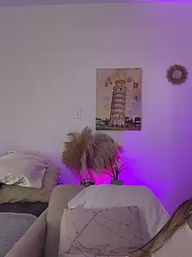 Ashleyjenner  online show from 04-08-26, 01:49