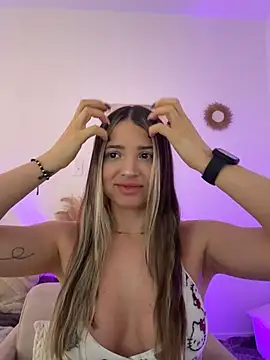 Ashleyjenner  online show from 04-11-26, 03:16