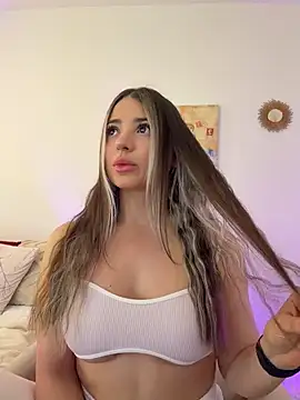 Ashleyjenner  online show from 04-16-26, 02:51