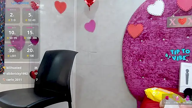 Litzy Curly online show from 02-19-25, 05:49