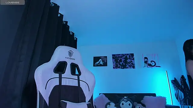 satanbabee online show from 04-11-26, 10:47