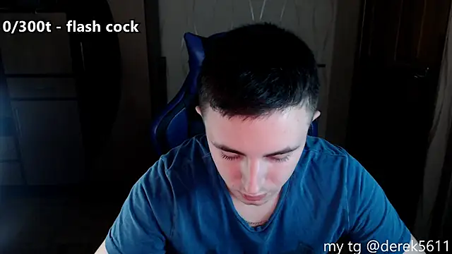 Snapshot of bigmark033 chatting on 10-12-25, 06:18 bigmark033 online show from 10-12-25, 06:18