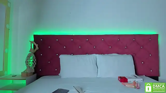 Ruth harvey  online show from 02-19-25, 11:38