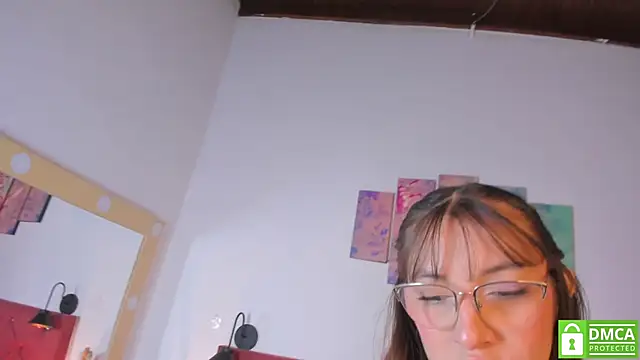 Snapshot of Ruth_harvey_ chatting on 06-27-26, 01:50 Ruth harvey online show from 06-27-26, 01:50