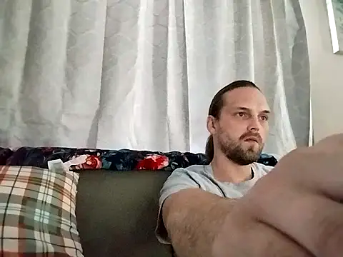 VitaminmanFL online show from 09-16-25, 01:01