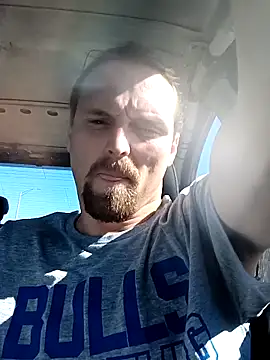 VitaminmanFL online show from 12-04-25, 05:43