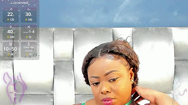 CamilaBenitez online show from 03-17-25, 09:34